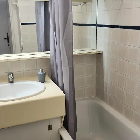 Lumineux Piscine Parking Appartement
