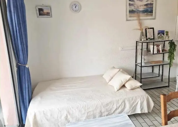 Lumineux Piscine Parking Apartman *